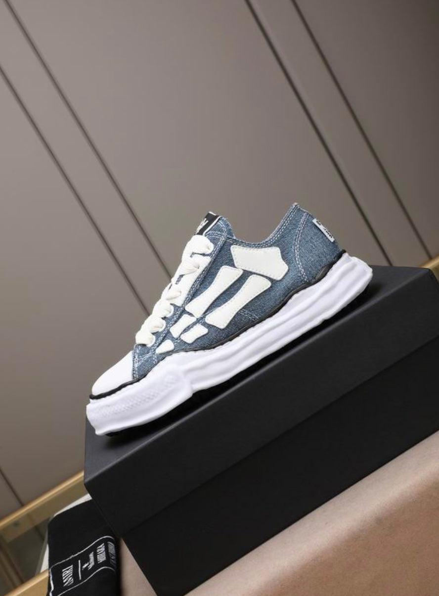 Amiri Blue Denim Low-Top Sneakers